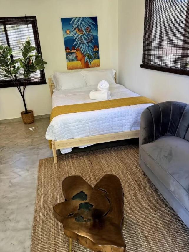 Catalina, Cabrera Oceanview Multi 2 Bd 2 Bath Condo Units With Balcony And Pool المظهر الخارجي الصورة