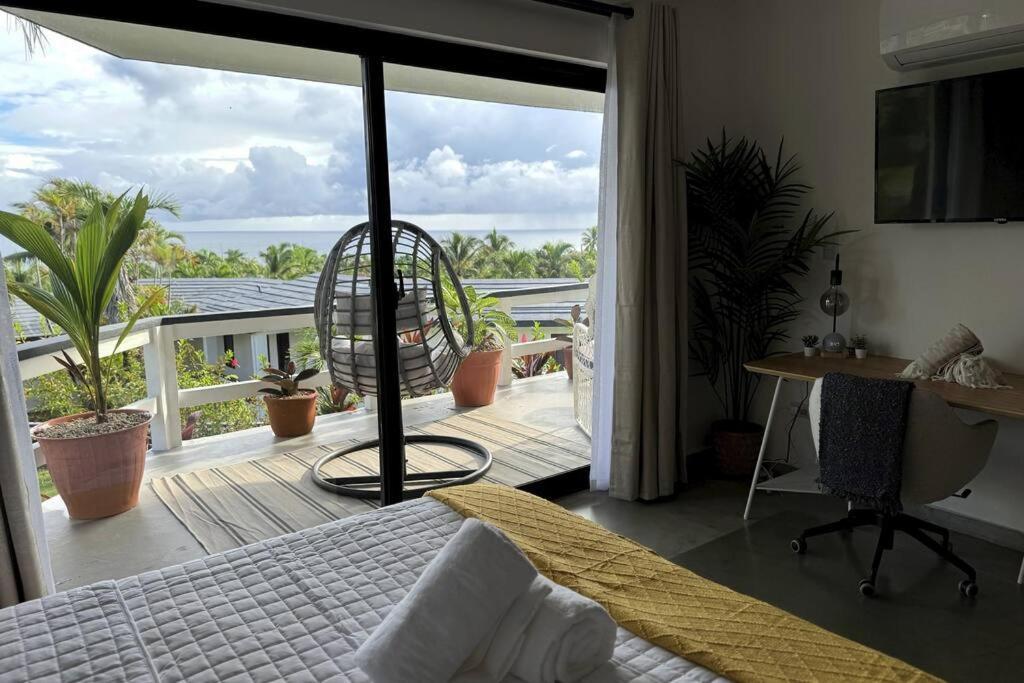 Catalina, Cabrera Oceanview Multi 2 Bd 2 Bath Condo Units With Balcony And Pool المظهر الخارجي الصورة